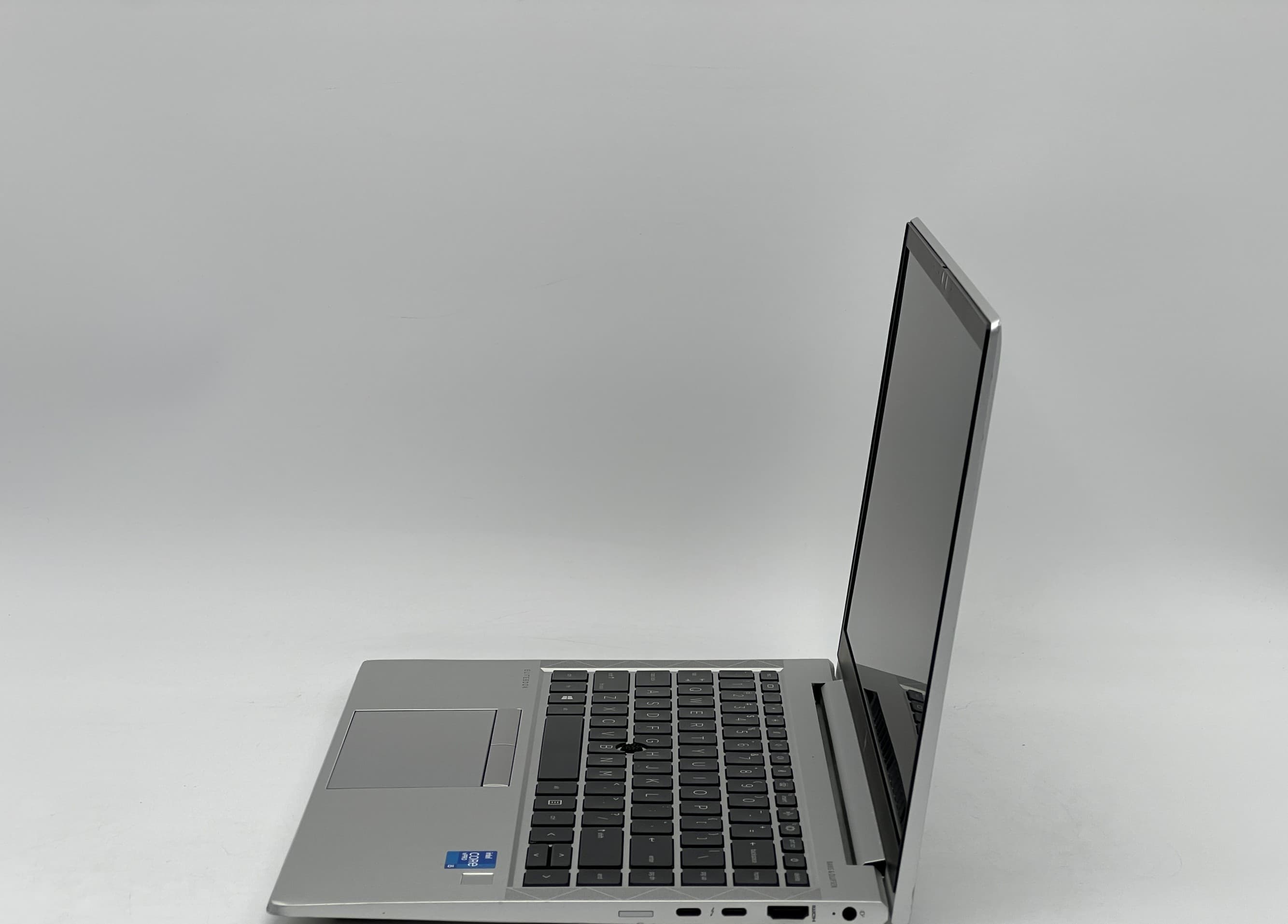 HP EliteBook 840 G8 14" i5-1145G7 16/240 - фото 3