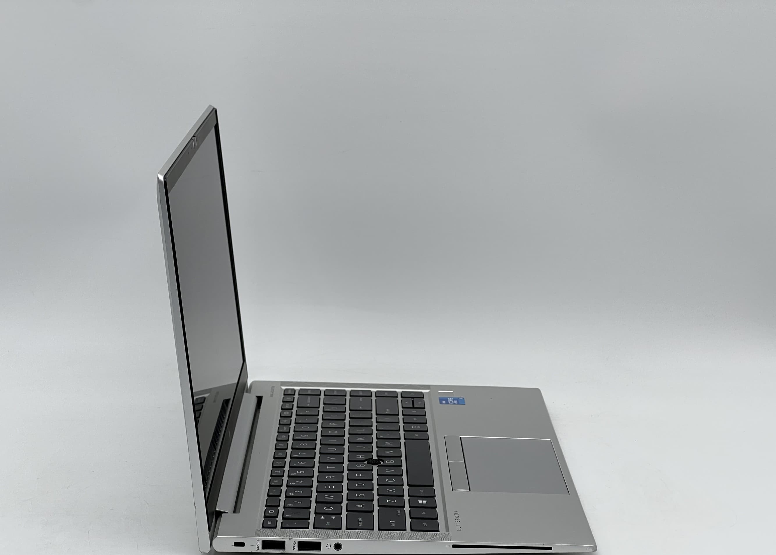 HP EliteBook 840 G8 14" i5-1145G7 16/240 - фото 2