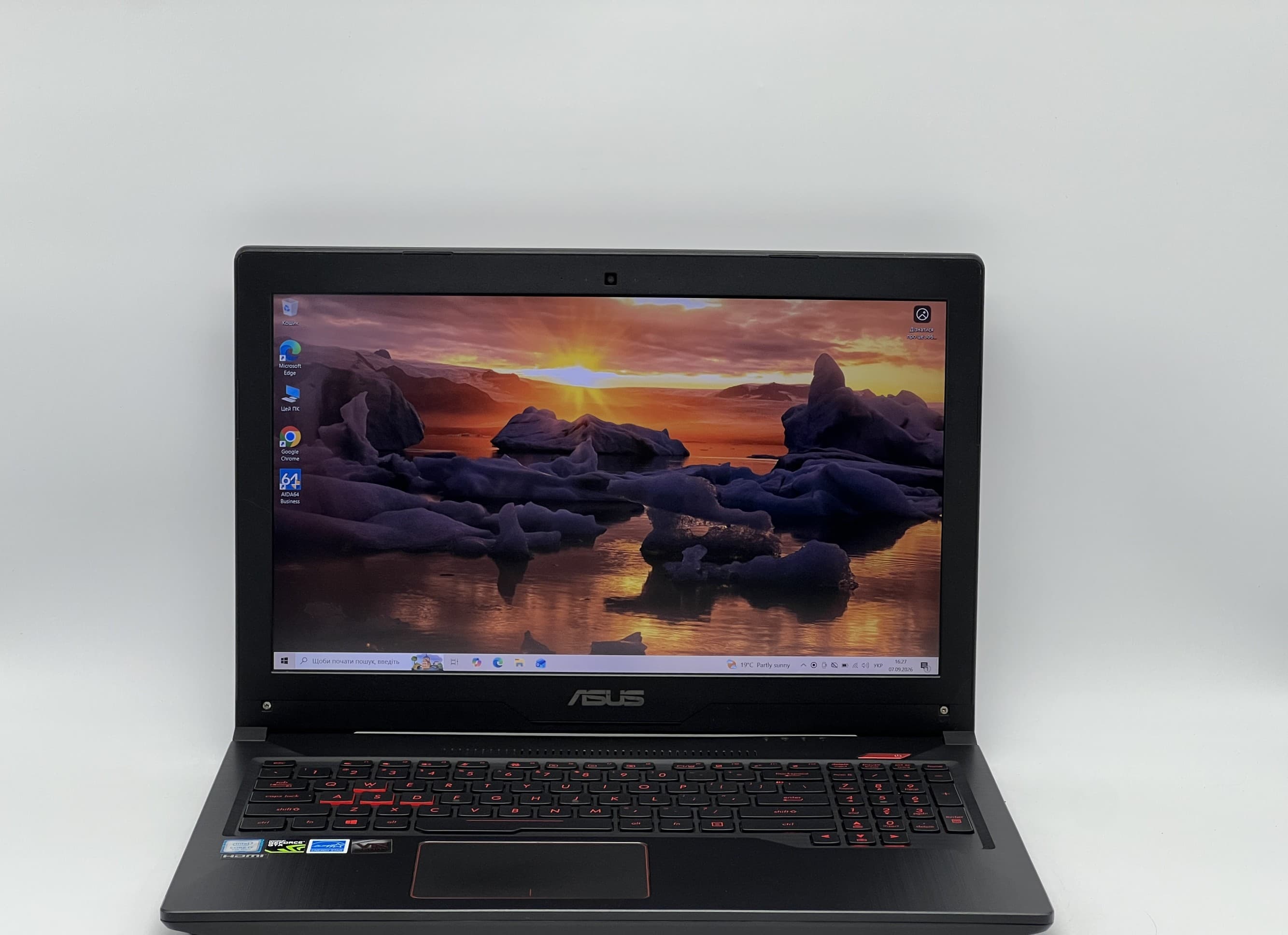 Asus FX503VM-EH73 15" i7-7700HQ 16/120 GTX 1060 3GB