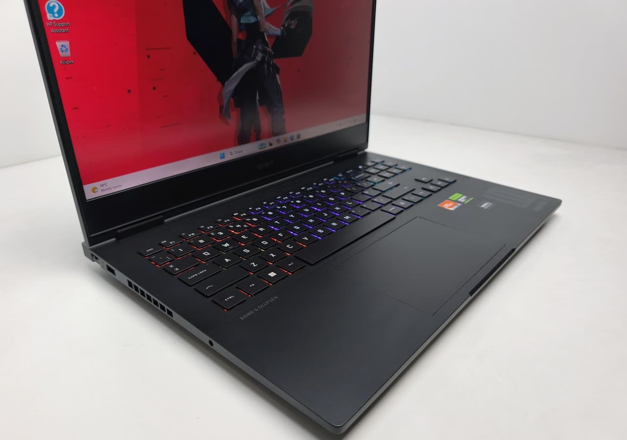 HP OMEN 16.1" FHD Ryzen 7 7840HS 16/512 RTX 4060 8GB