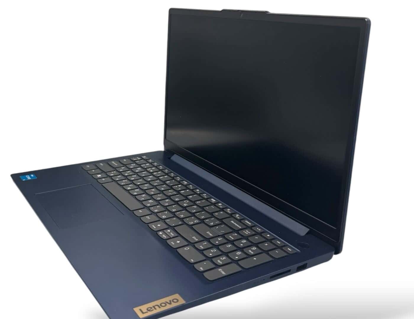 Lenovo IdeaPad Slim 3 15.6" Core i3-N305 8/512