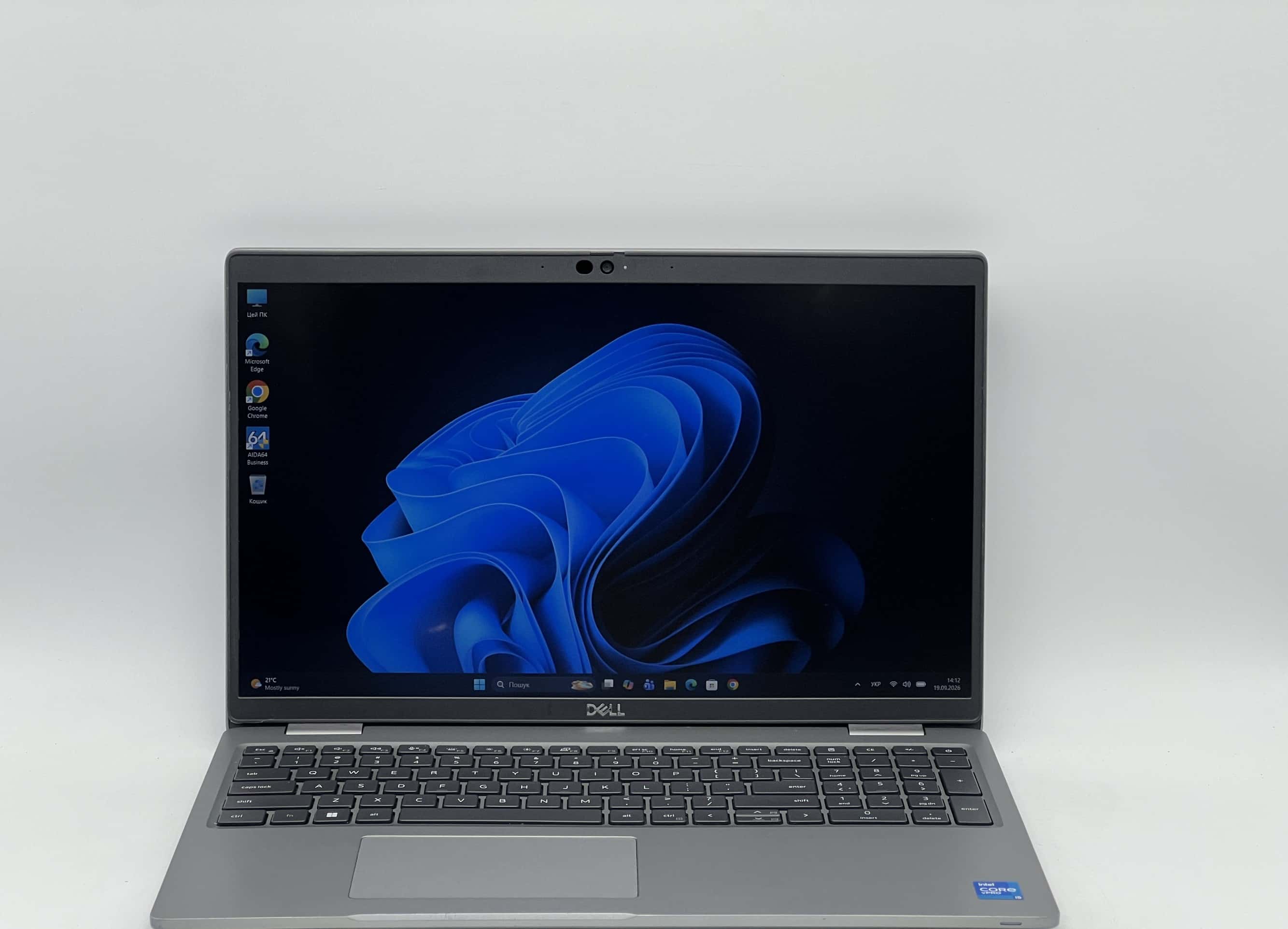 Dell Latitude 5520 15" FHD i5-1145G7 16/240