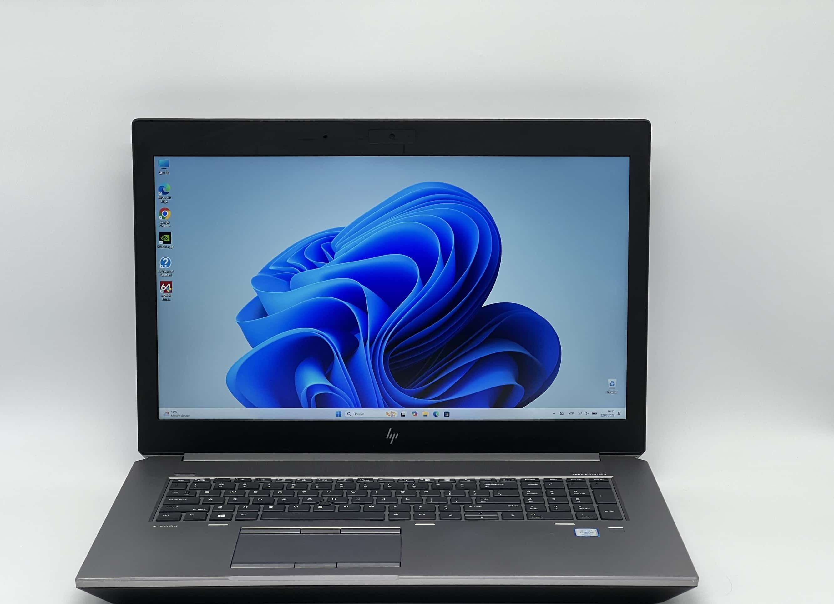 HP ZBook 17 G5 FHD i5-8400H 16/480