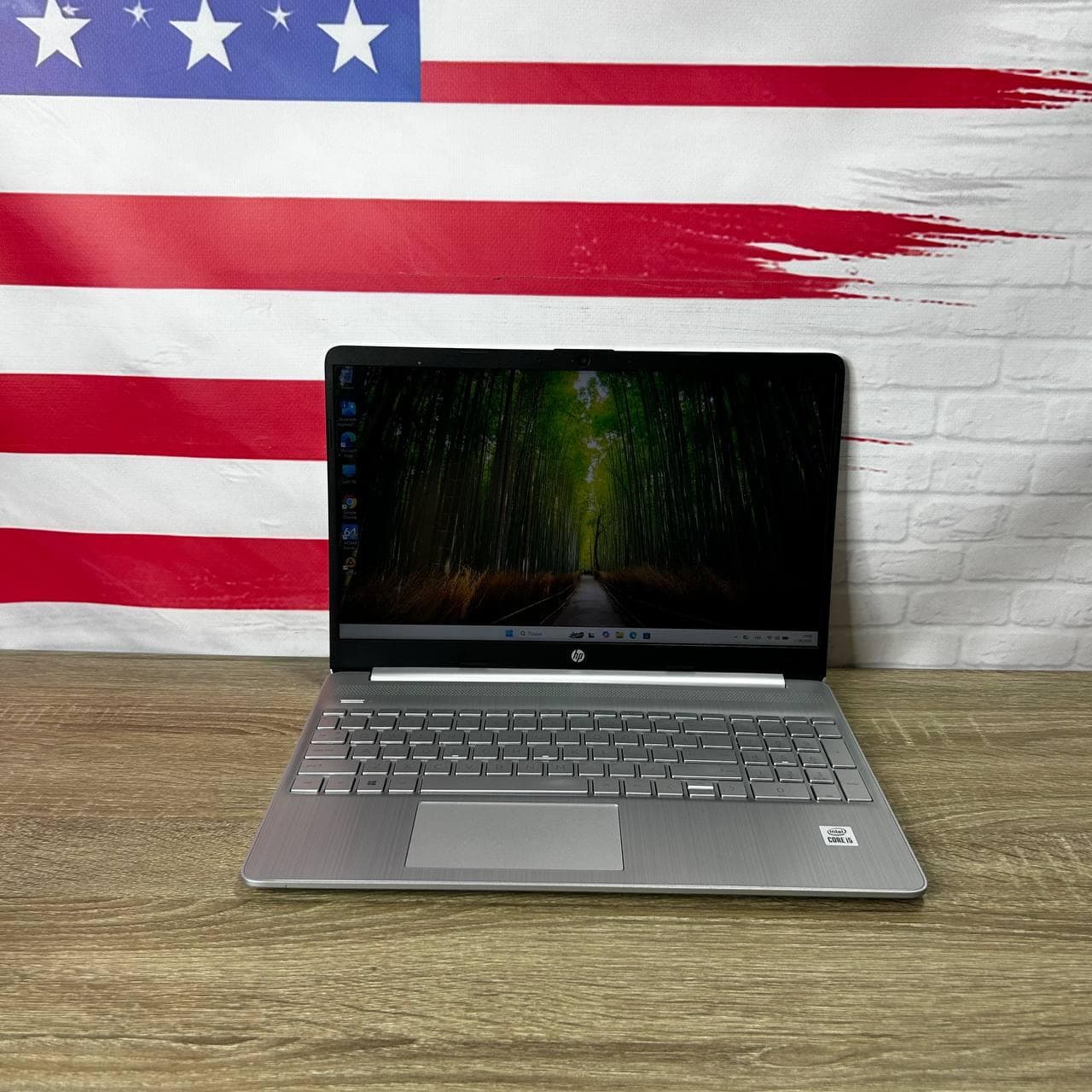 HP Laptop 15-dy1036nr 15.6" FHD Core i5-1035G1 CPU 8/256