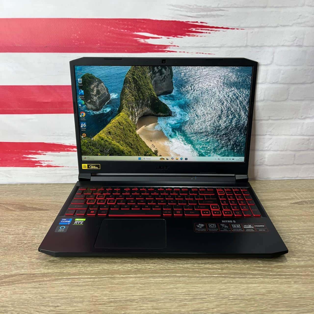 Acer Nitro 5 AN515-57-79TD 15.6" FHD 144Hz 11th Gen Core i7-11800H 16/512 RTX 3050 Ti 4GB