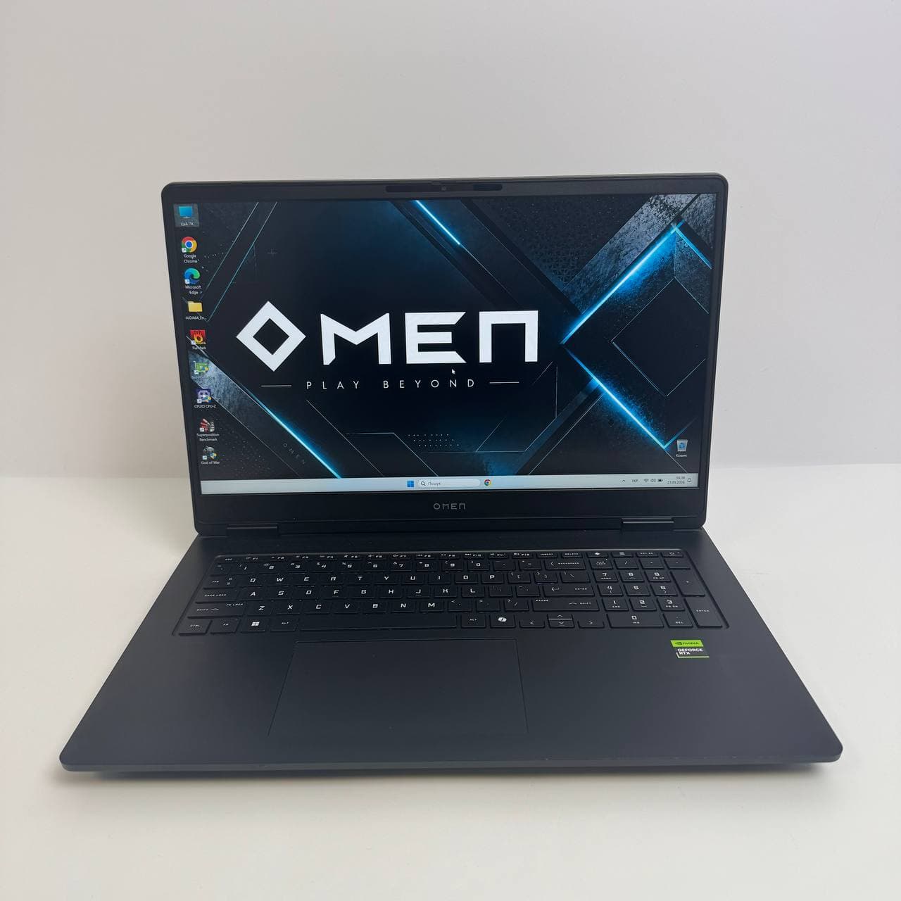 HP Omen 17-db1006nr 17.3" QHD 240Hz Ryzen AI 9 365 32/1.024TB RTX 5070 8GB