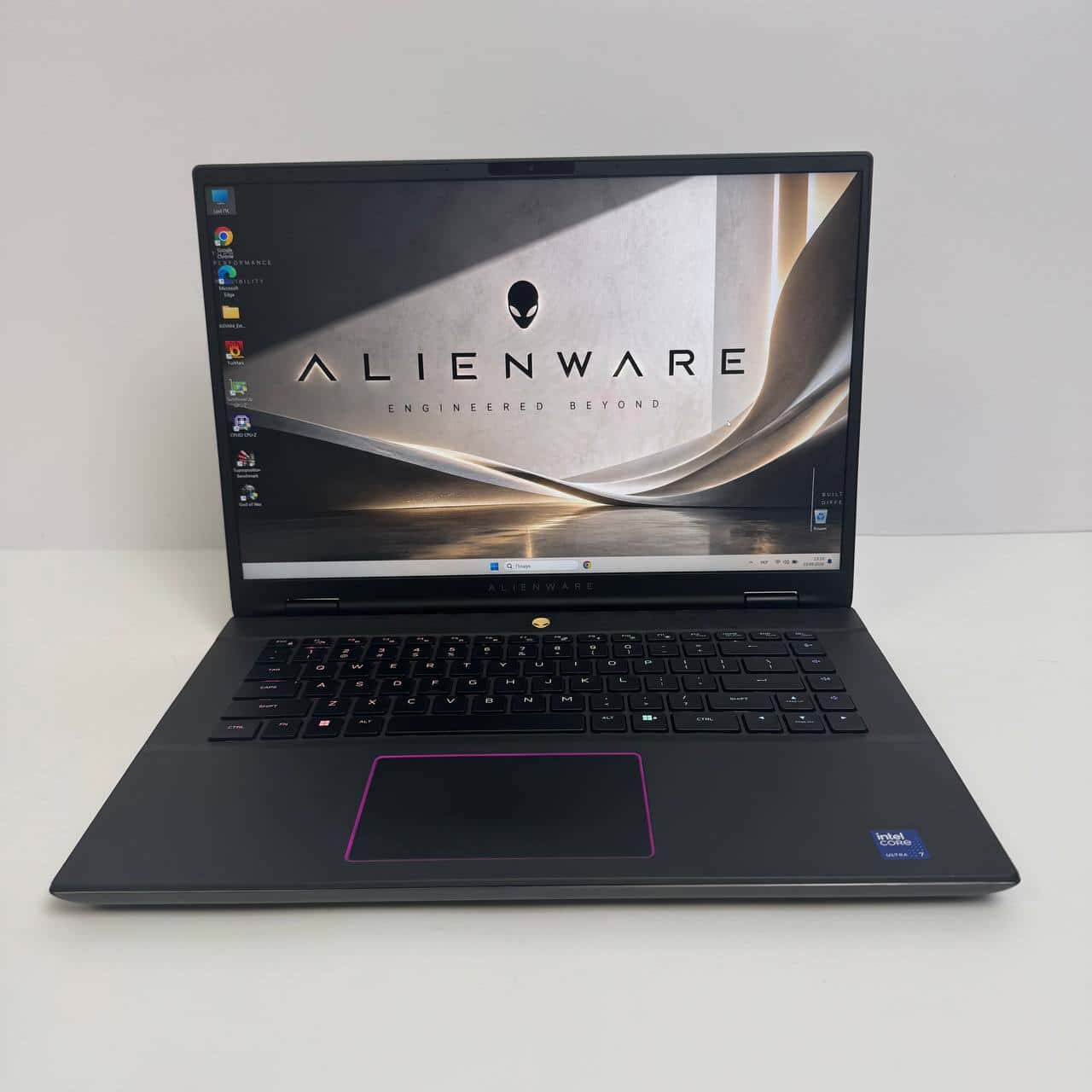 Dell Alienware m16 R2 16.0" QHD+ 240Hz Core Ultra 7 155H 16/1.024TB RTX 4070 8GB