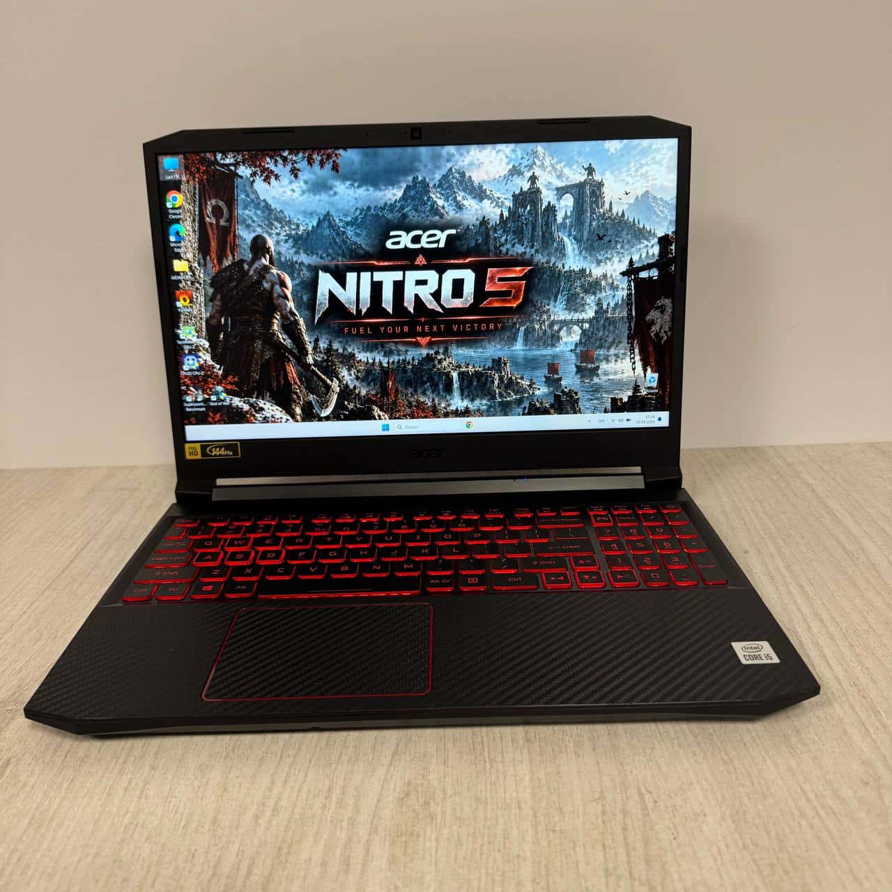 Acer Nitro 5 AN515-55 15.6" FHD 144Hz i5 10300H 8/256 RTX 3050 4GB