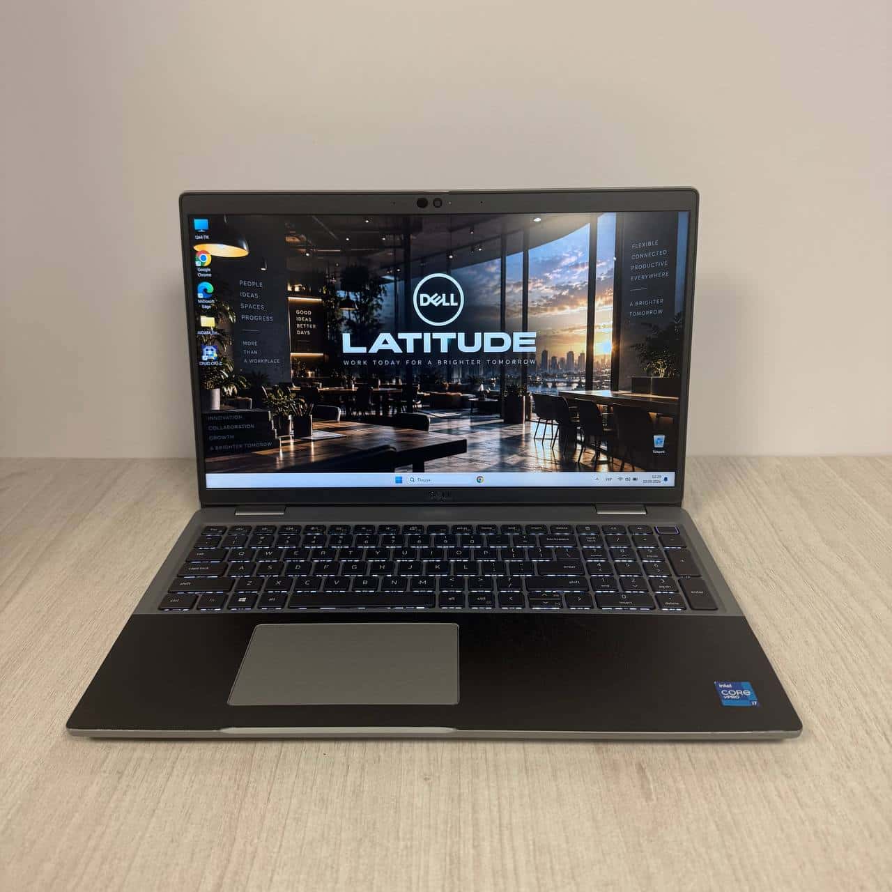 Dell Latitude 5520 15.6" FHD Core i7-1185G7 8/256