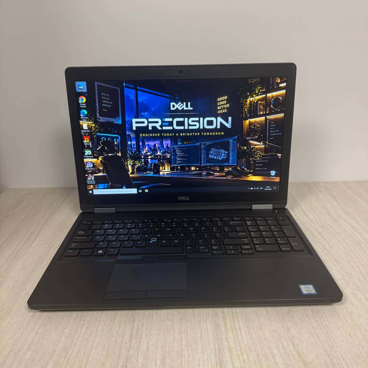 Dell Precision 3520 15.6" FHD Core i5-7440HQ 8/256