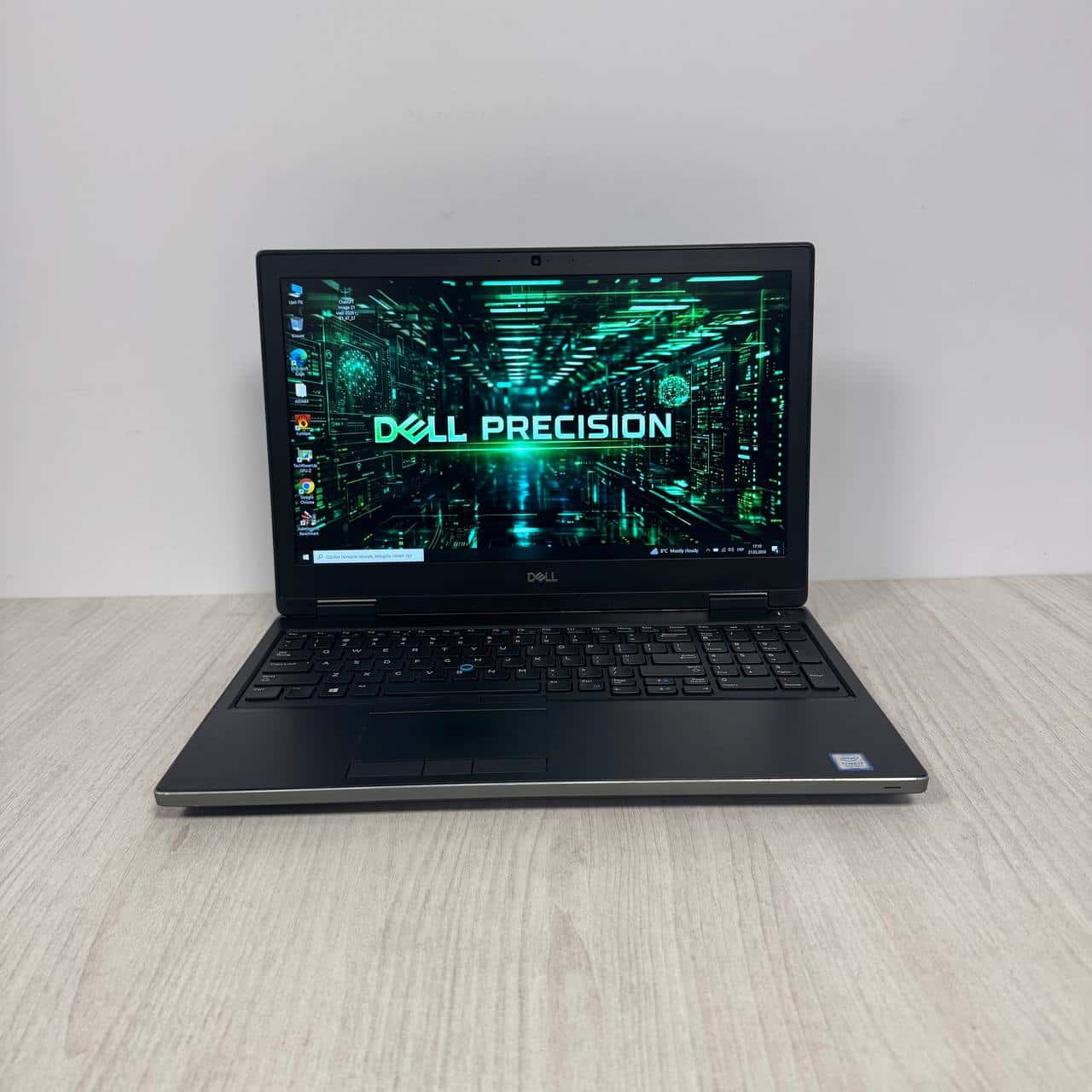 Dell Precision 7530 15.6" FHD i7 8750H 8/256
