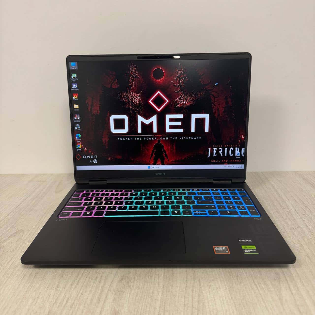HP Omen MAX 16-ak0047nr 16.0" QHD+ 240Hz Ryzen AI 7 350 16/1.024TB RTX 5070 8GB