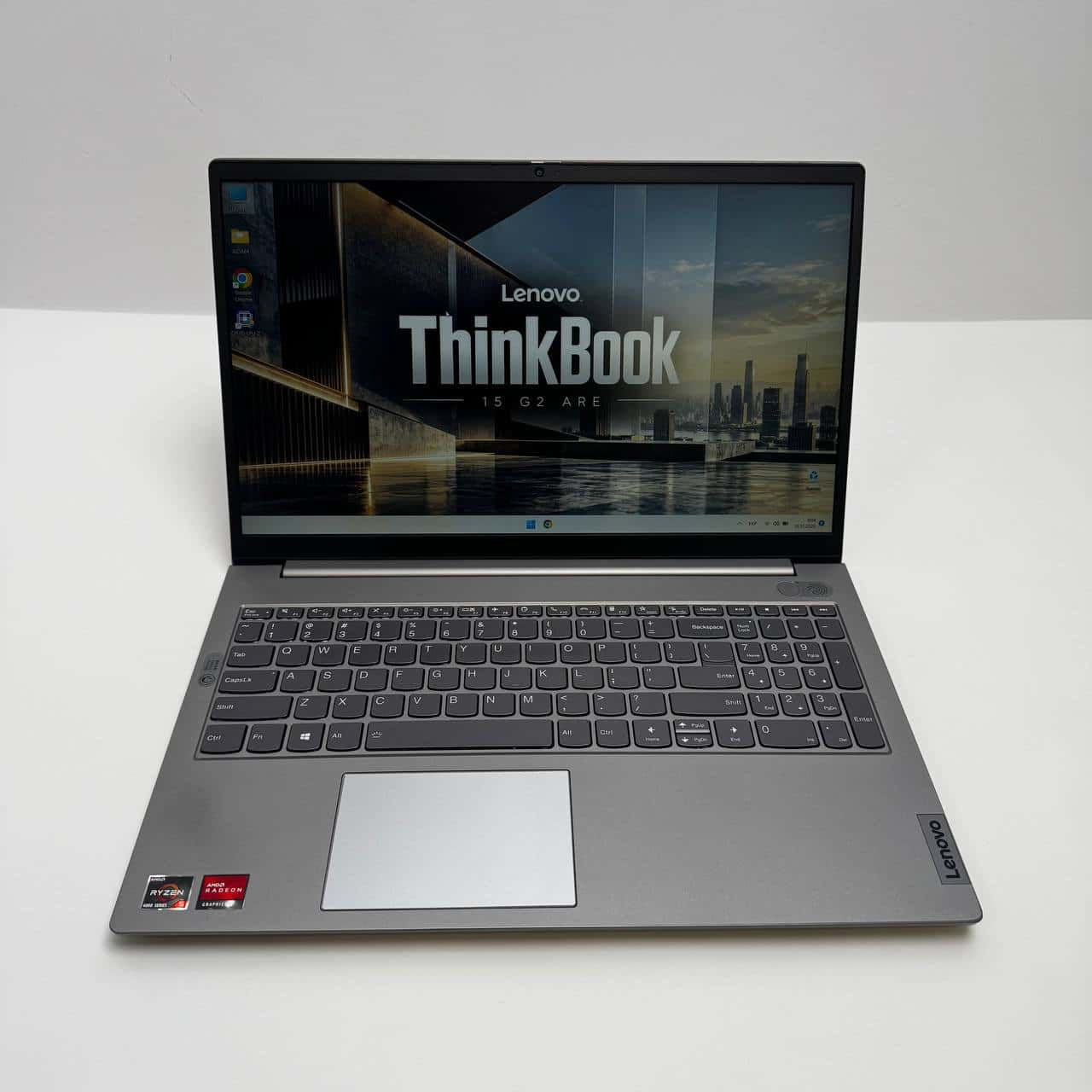 Lenovo ThinkBook 15 G2 ARE 15.6" FHD Ryzen 5 4500U на 6 ядер / 6 потоків 16/256
