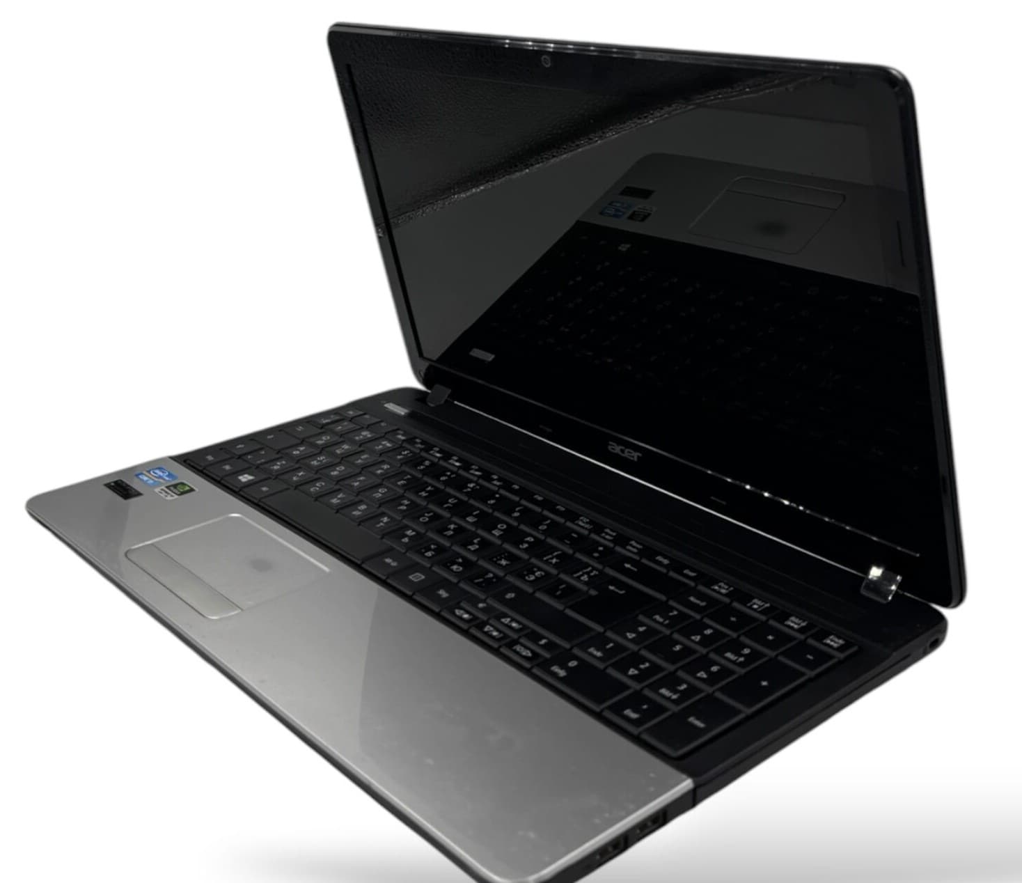 Aser Aspire E1-571G 15.6" Core i3-2328M 8/500