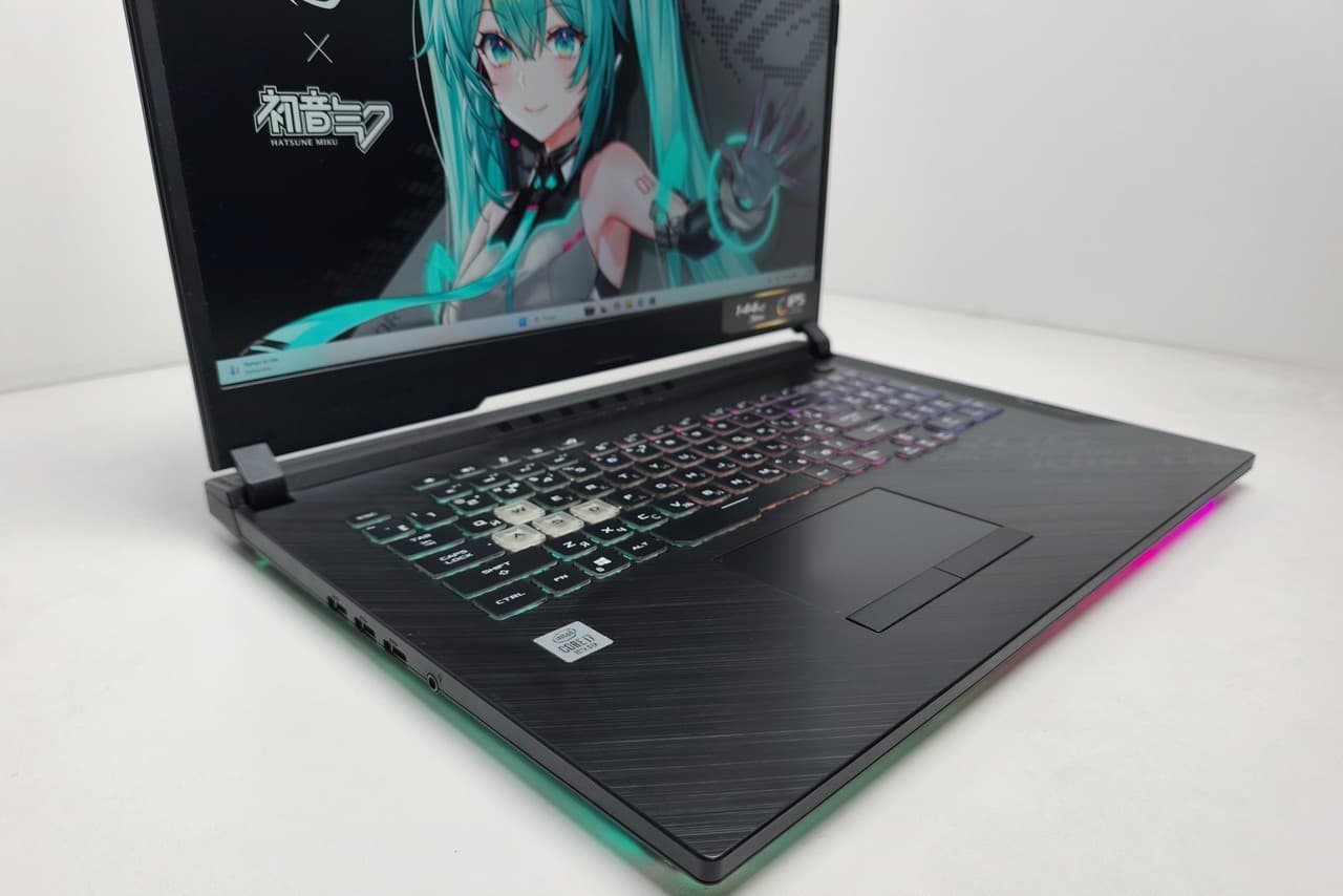 Asus ROG Strix G17 17.3" FHD Core i7-10750H 32/512 RTX 2070 8GB