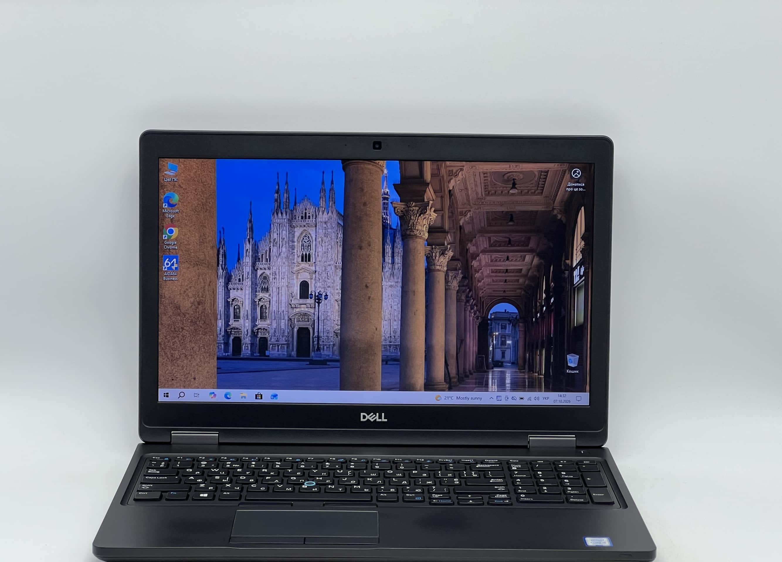 Dell Latitude 5590 15" HD i5-7300U 8/120