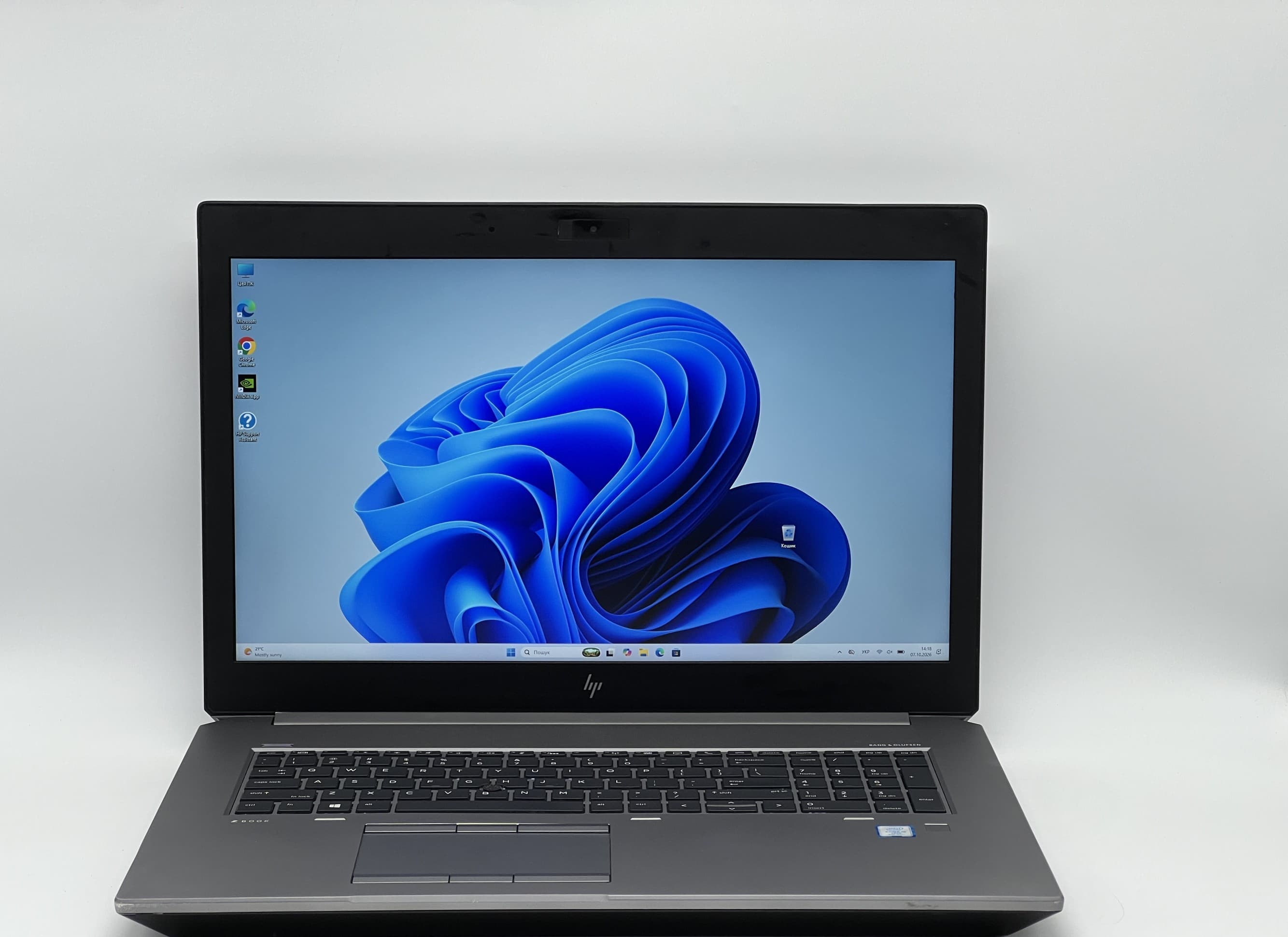 HP ZBook 17 G5 FHD i5-8400H 16/480