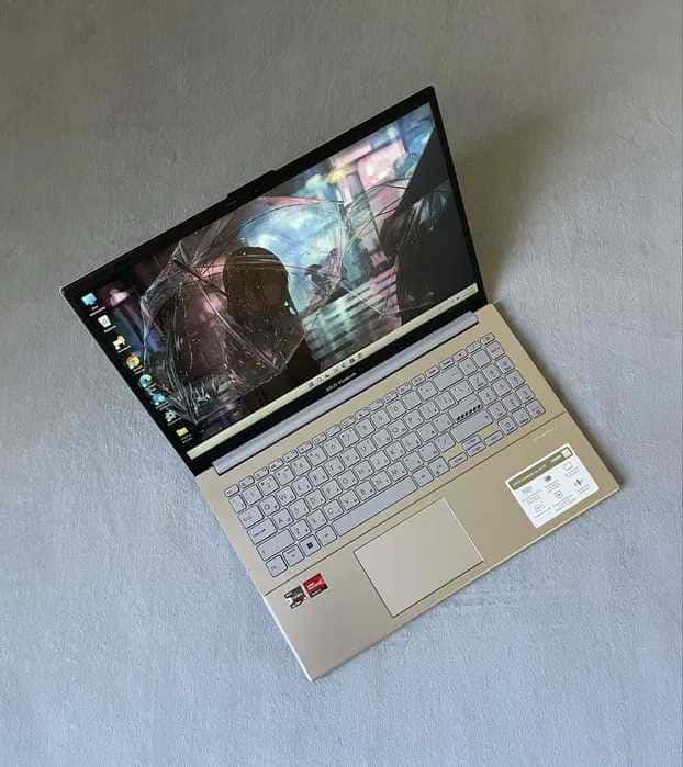 ASUS VivoBook Go 15 15.6" FHD Ryzen 3 7320U 16/512