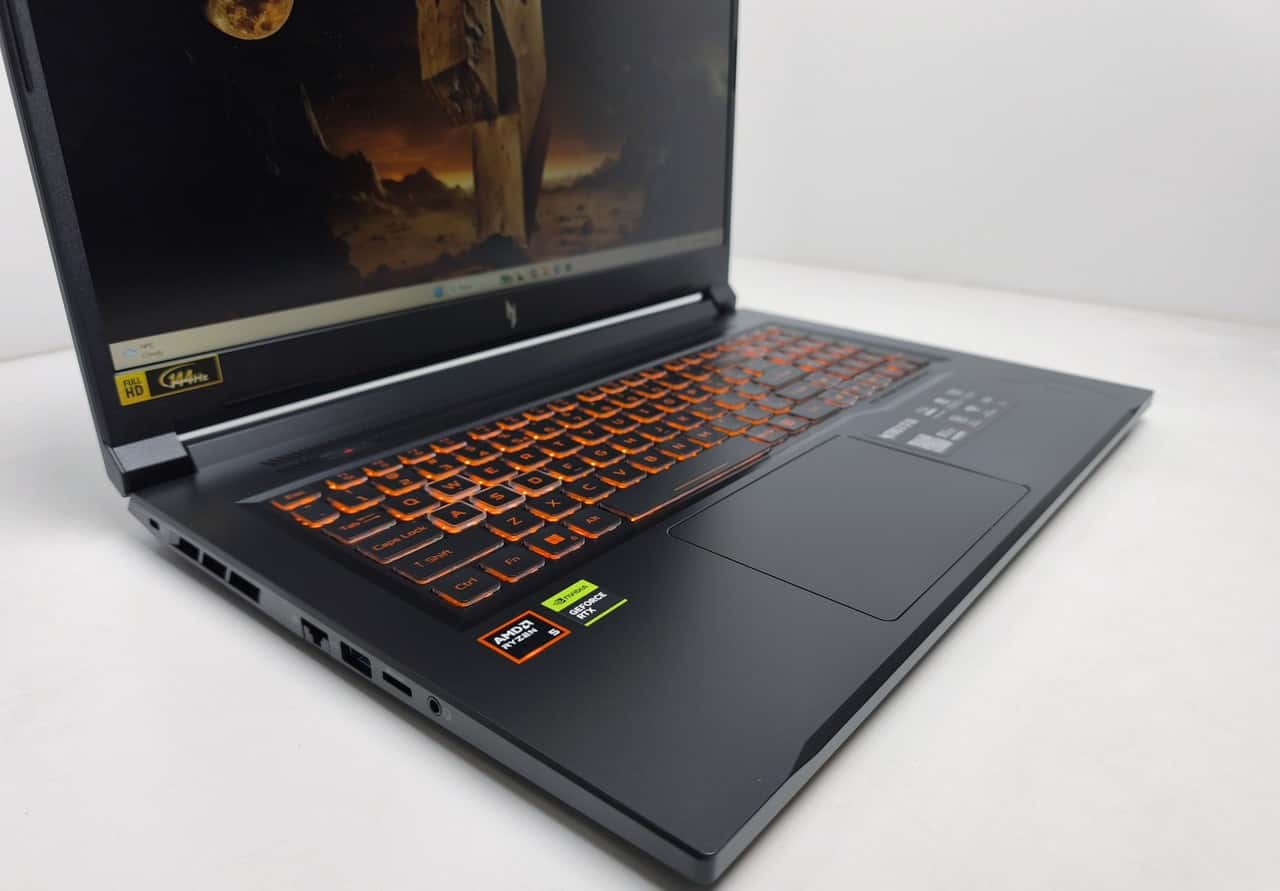 Acer Nitro V 17 AI 17.3" FHD Ryzen 5 240 16/512 RTX 5060 8GB