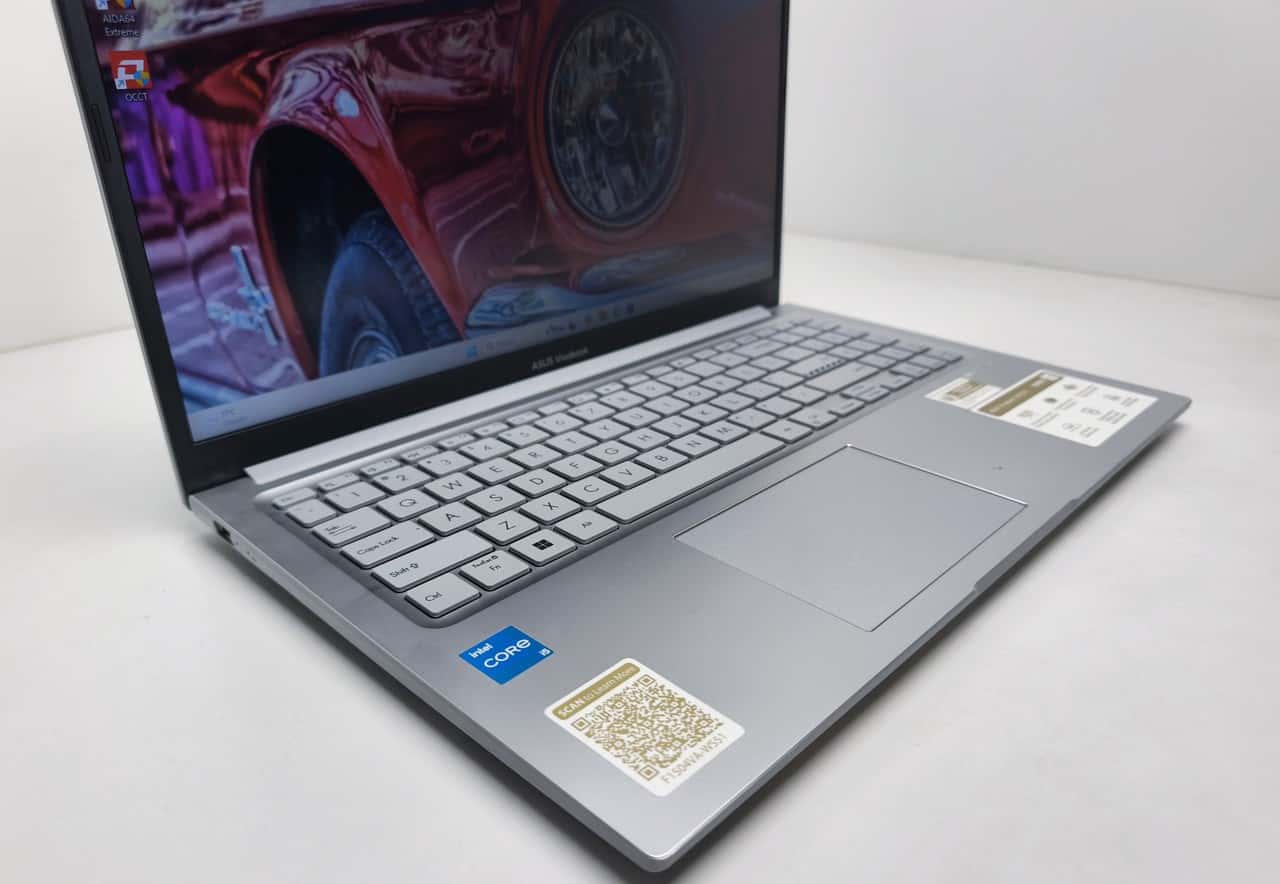 Asus VivoBook 15.6" FHD Core i5-1334U 8/512