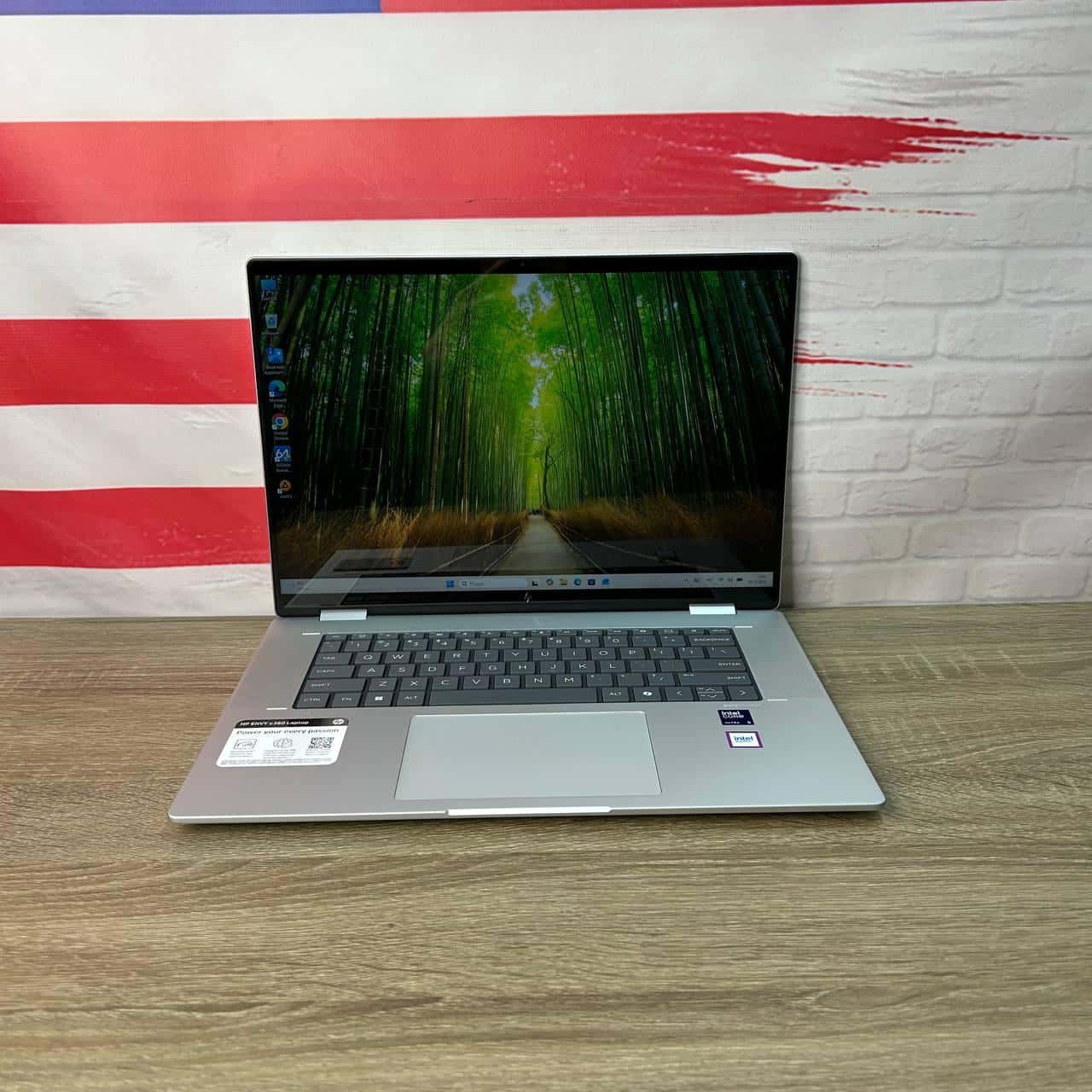 HP Envy x360 2-in-1 16-ac0013dx FHD+ Core Ultra 5 125U 16/512