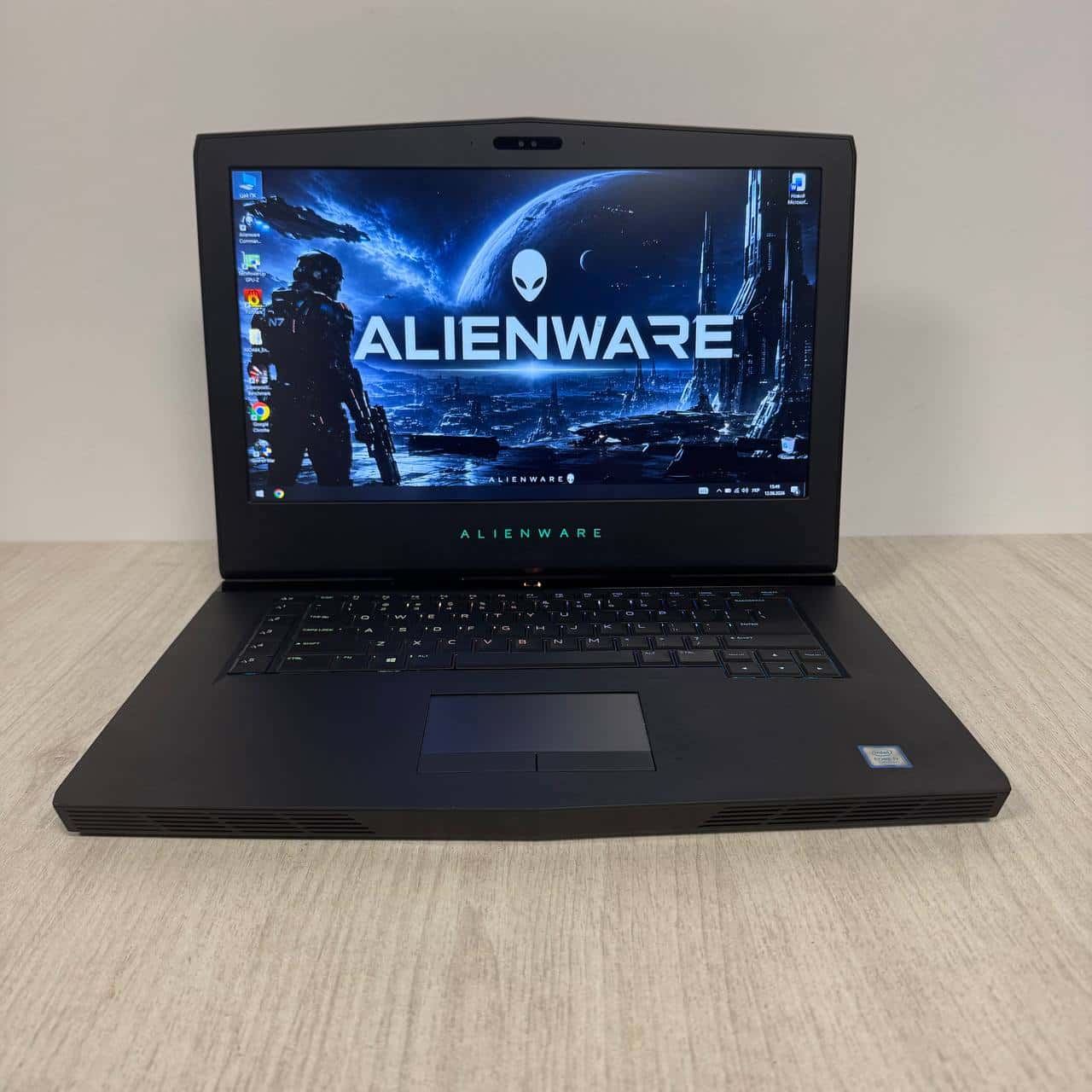 Dell Alienware 15 R3 15.6" i7 7700HQ 16/128 GTX 1070 8GB