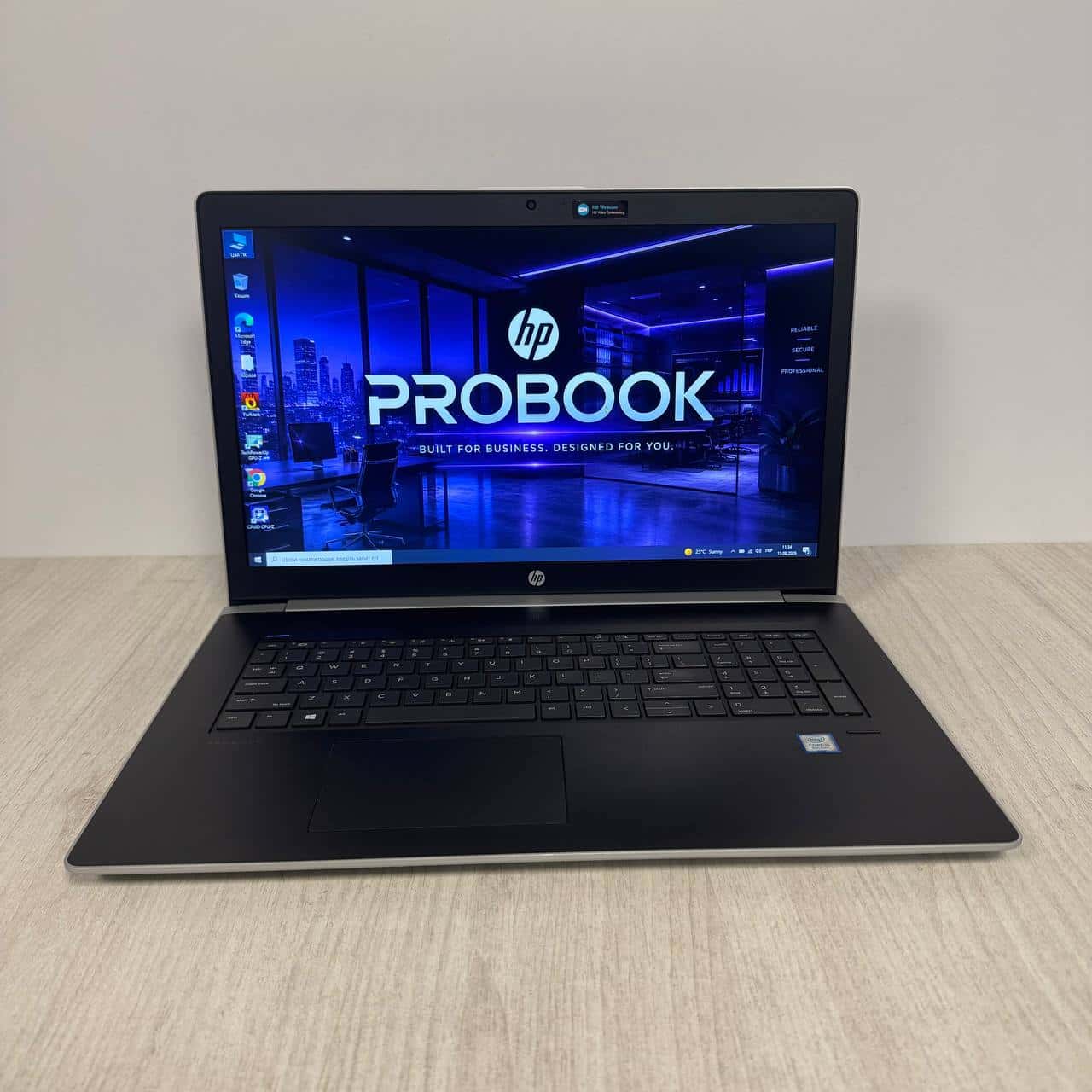 HP ProBook 470 G5 17.3" Core i5-8250U 8/256
