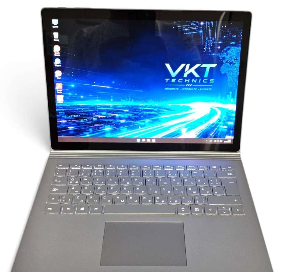 Microsoft Surface Book 2 13.5" Core i7-8650U 8/256 GTX 1050 2GB