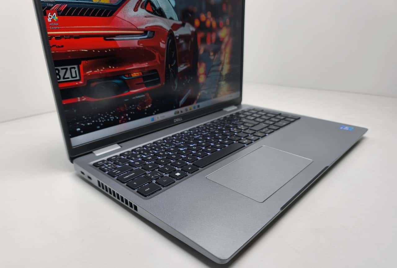 Dell Latitude 5520 15.6" Core i5-1145G7 8/256