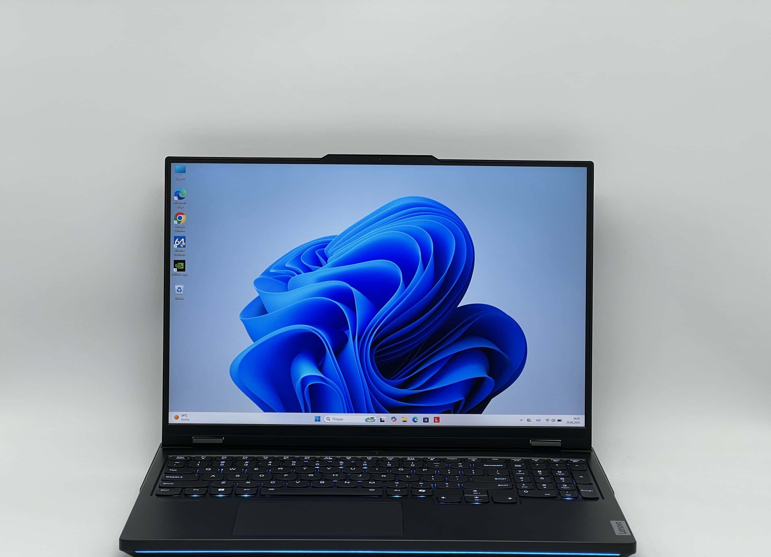 Lenovo Legion Pro 7 16IRX9H i9-14900HX 32/960 RTX 4080 12GB